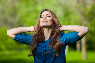 free happy woman enjoying nature