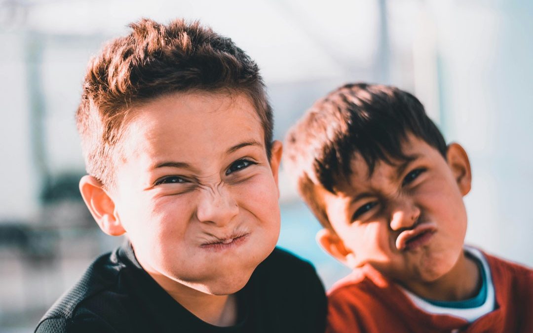parenting-outside-game-child-discipline-by-austin-pacheco-unsplash